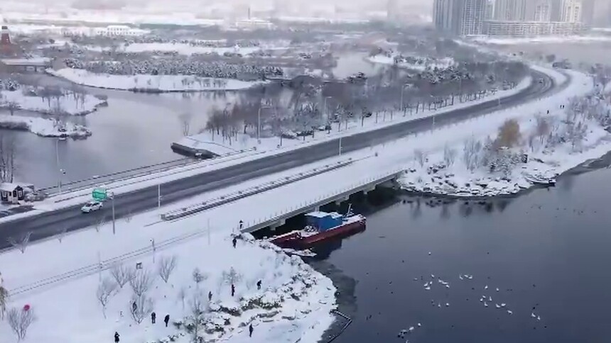 山东荣成：雪润桑沟湾