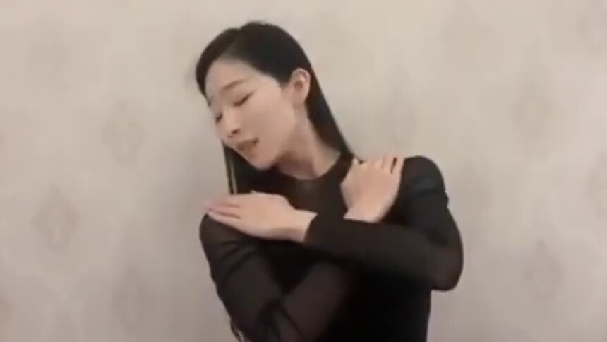 与郭爽、古丽米娜、刘迦一起动起来