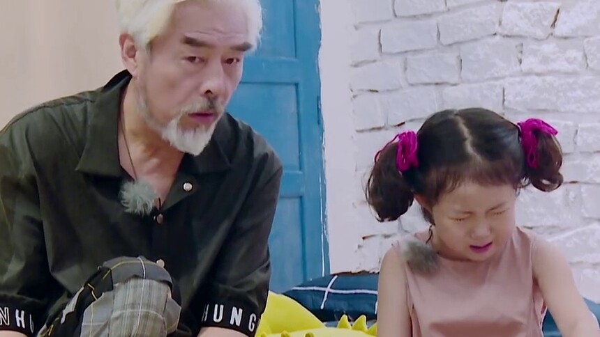 被怼到石化！小玉玉疯狂吐槽张双利