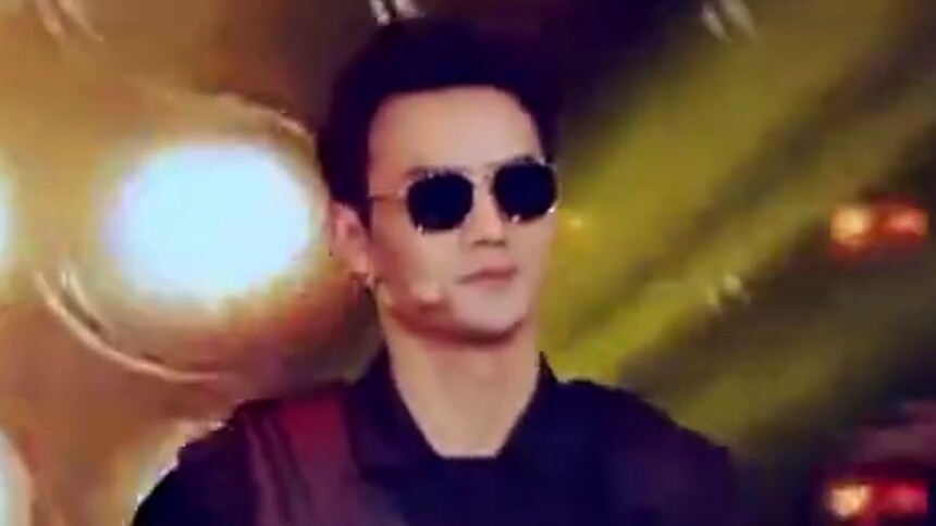 王凯快本走秀？卧底本色出演骗过众人