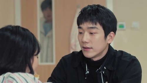 智桐道何37：李青桐临产 陈君何喂罐头化身好丈夫