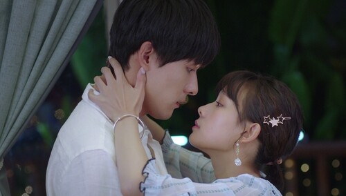 《彗星来的那一夜2》第9集看点：林森禾情陷三角恋 前女友和白筱心谁是命中注定