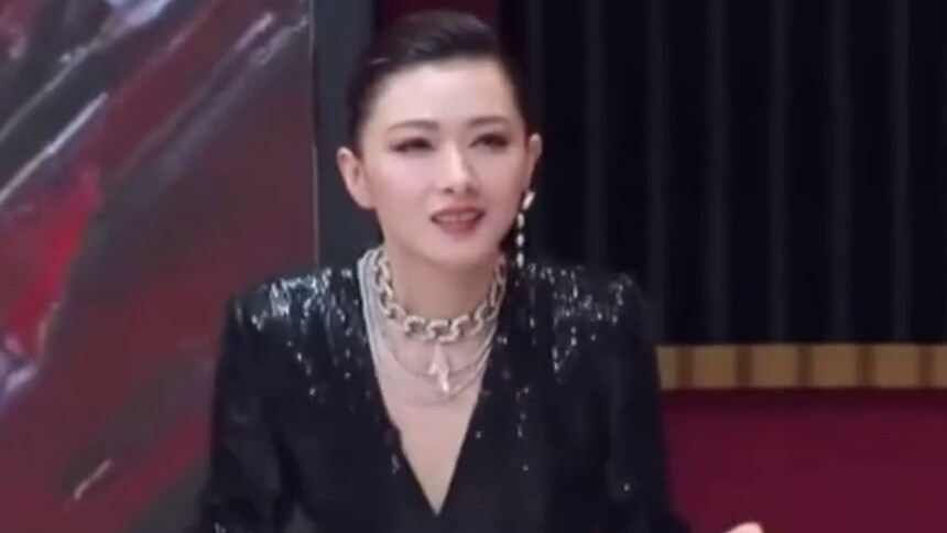 李斯丹妮加入万茜团队告别张雨绮，张雨绮辛辣发言：没想要你！