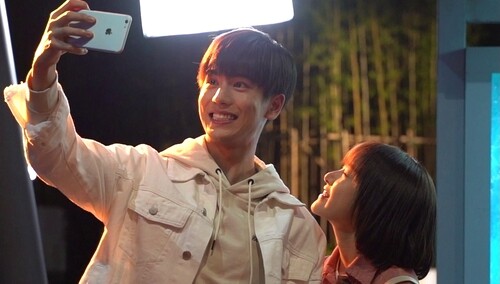 《心动的瞬间》花絮：触电CP打情骂俏日常大曝光！梅微微教麦斯冲撩妹