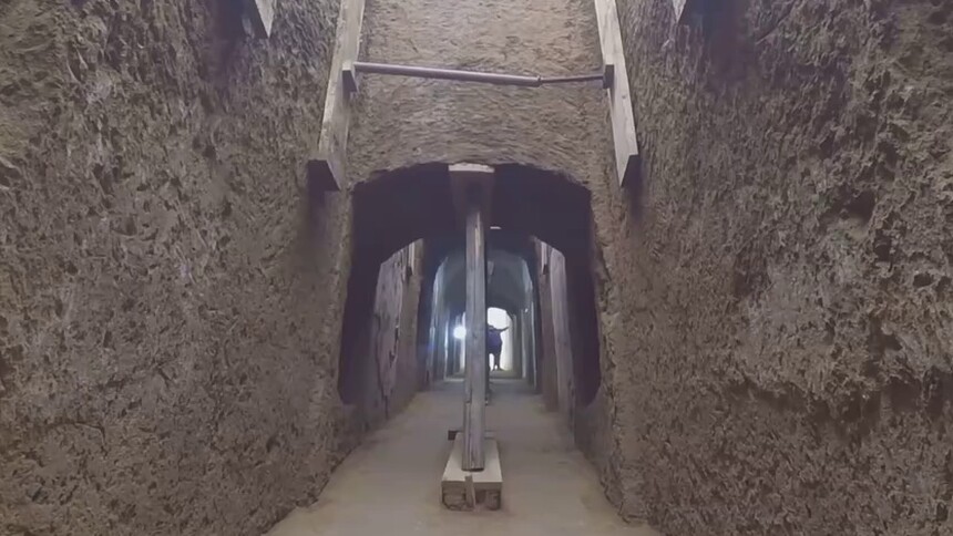 罕见！陕西发现唐墓壁画