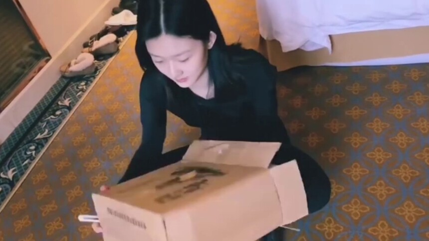 潮girl！袁雨萱的开箱vlog