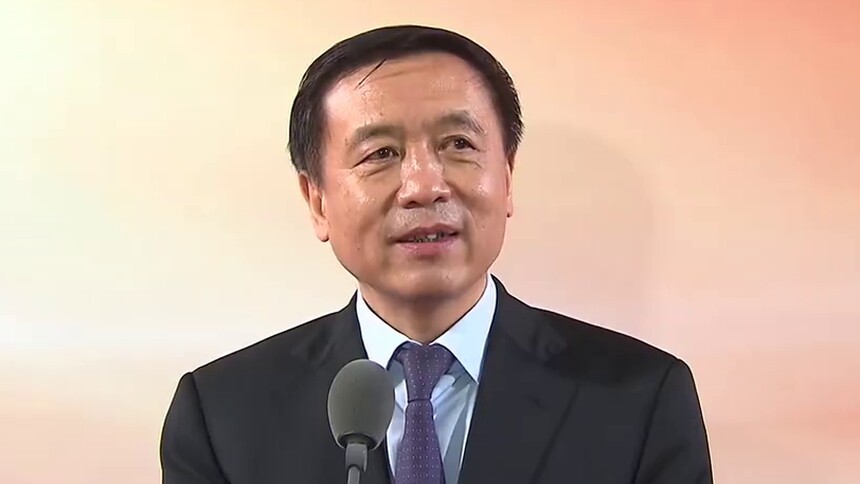 尽锐出战 吹响开局“十四五”的嘹亮号角 张宏森看望慰问省两会新闻工作者