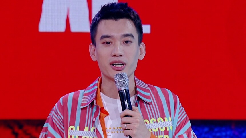 叮咚上线！请回答20210104期：传统相声杠上年轻脱口秀 爆梗连连感受双倍快乐