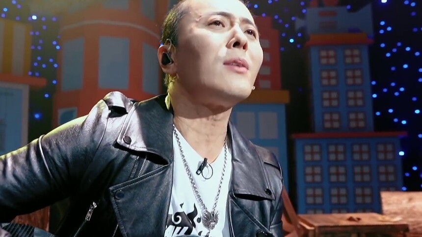 《了不起的艺能》10月23日精彩看点：陈辉深情演唱《花祭》弥补舞台遗憾