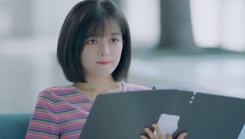 过气女主播想翻红？超时空恋爱游戏等你来