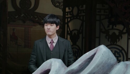 《热血神探》第6集看点：孔雪笠通缉王道一，解密九婴原理