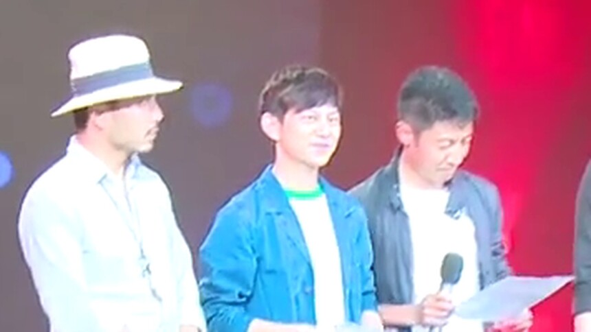芒果捞星闻：史上最牛主持天团亮相 斗嘴趣味十足