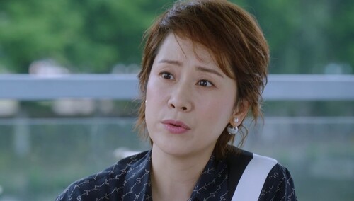 《甜蜜》第31集看点：杜鹏婉言拒绝重返甜蜜科技并劝田蜜放弃星光计划