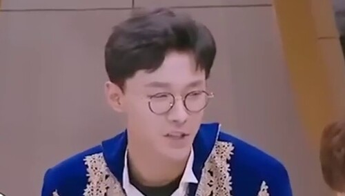 张雨剑明侦钱包人设实惨！网恋的还是撒贝宁，一脸无措的亚子太搞笑了