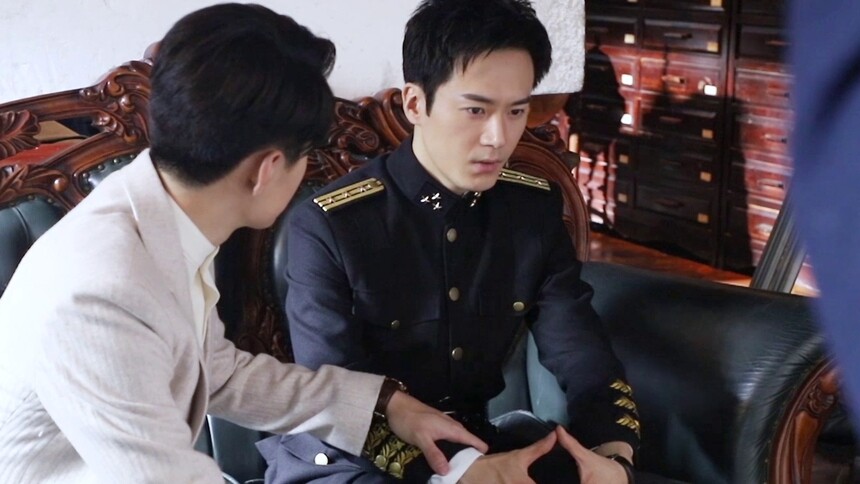 恨君不似江楼月彩蛋04：易柏辰暖心安慰，茅子俊大口喝汤戳中泪点！