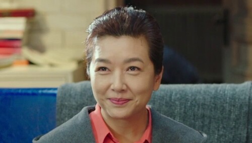 古爸古妈接受采访