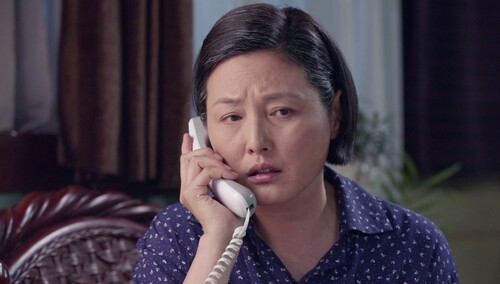 晓晓喝醉 打电话给石竹求助