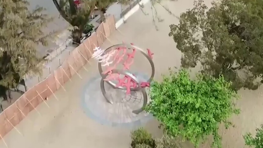 浅水湾畔读萧红