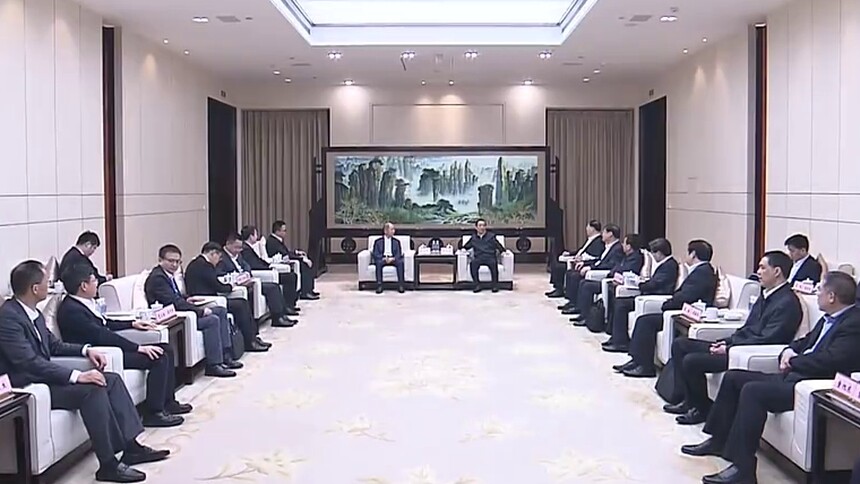许达哲与华为公司轮值董事长徐直军一行座谈