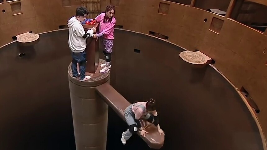 石钟密室：看李佳芮如何克服恐惧