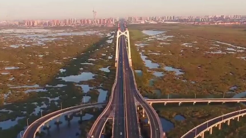 沿着高速看中国｜大广高速：从“绿色油化之都”出发！
