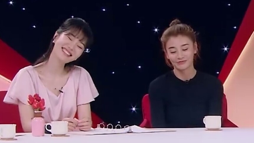 曹云金谈为什么于小彤带陈小纭逛古玩市场 因为省钱！女孩肯定不会买