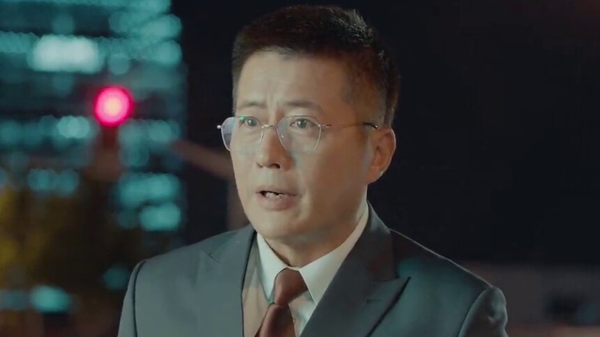 程建业撞到姚佳仁