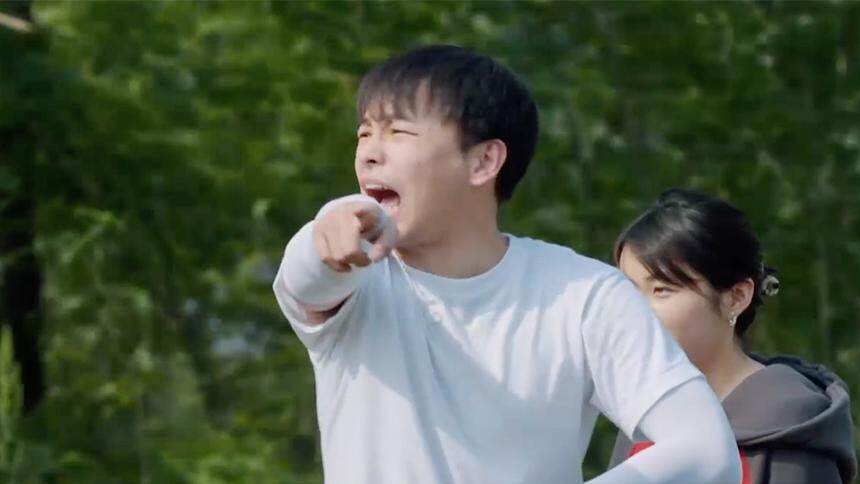 彭昱畅搞事护妹心切 一声师父吓坏梁靖康