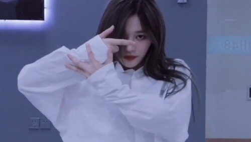 snh48王奕《无罪无我》练习室