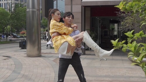 花絮：马克离婚，李泊文你这么开心？快来围观这位精神小伙