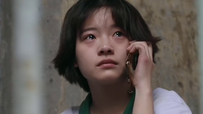 《兔子暴力》“妈妈请爱我一次”特辑 万茜李庚希入戏太深哭戏虐心