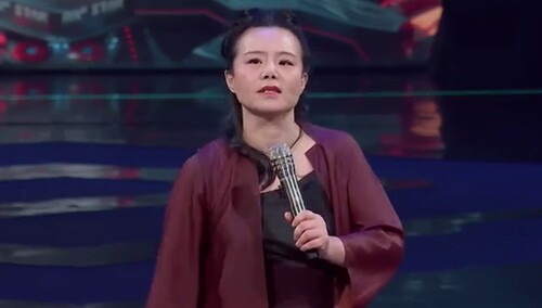 《说唱听我的2》彩蛋：大师的课不上白不上 龚琳娜带选手军训式练丹田