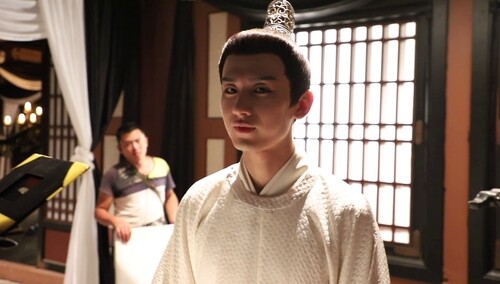 《与君歌》独家花絮9：腹黑焱焱子不为人知的另一面，让人想rua一下