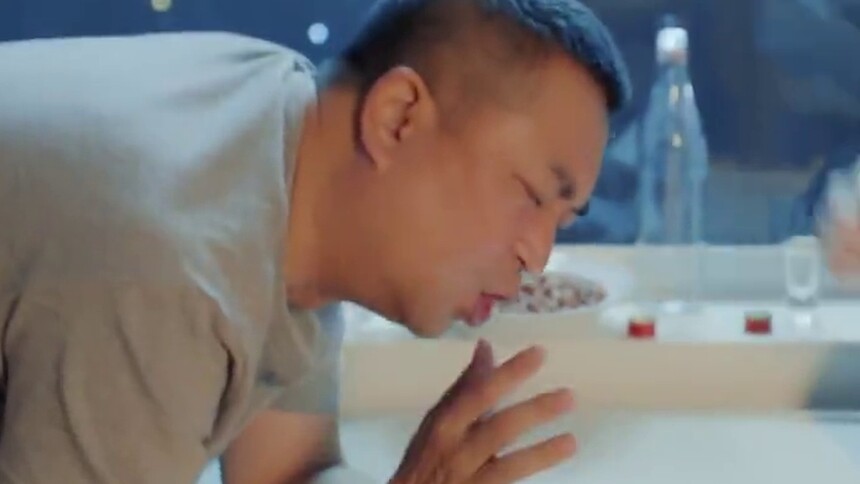 山雷兄弟大型醉酒现场