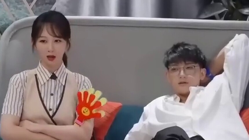 黄子韬杨紫爆笑吵架，狂飙渣男语录，冲浪达人实锤了！