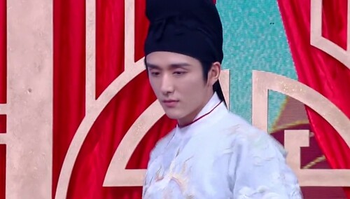 《快乐大本营》9月25日看点：快本“减肥班”开课啦 张新成大跳魔性舞蹈