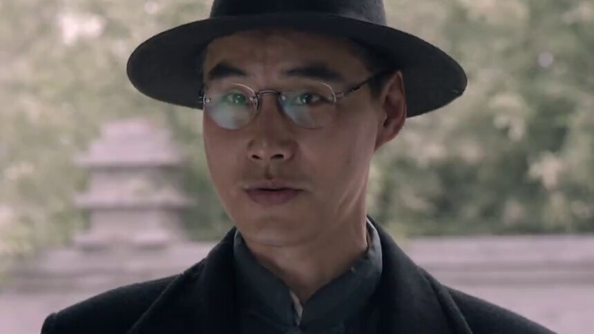 罗建东扮成药材供货商前去赵府探望