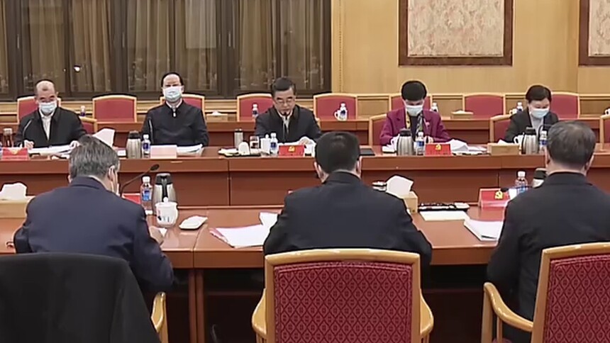 省委常委会召开党史学习教育专题民主生活会 从党的百年奋斗历史进程中汲取智慧力量 团结带领全省人民奋进新征程建功新时代 张庆伟主持并作总结讲话 于跃敏作点评讲话