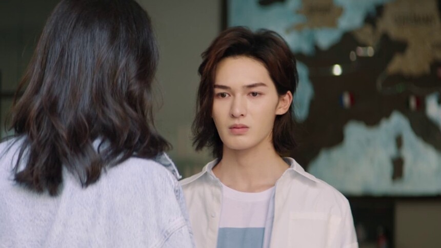 《冰球少年》第18集看点：谁都有低谷 沈舟舟即将回归联大？
