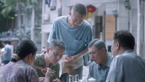 老醋请客吃肠粉，蔡云和方老板在楼上感叹