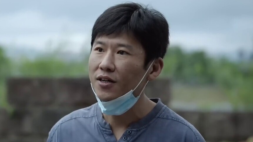 周美仁带团队帮一中送菜