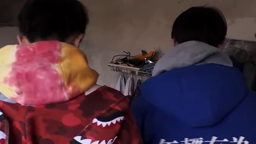 护肤知识暴风更新，王烨飞终于分清了护手霜和隔离霜