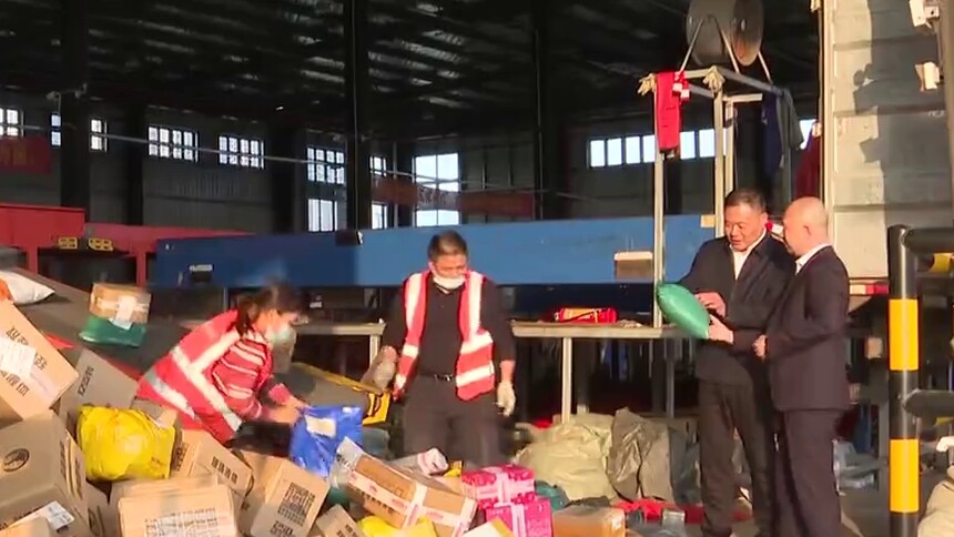 委员的责任·学习二十大 一起向未来 曹力农：“推出去”+“引进来” 为家乡发展牵线搭桥