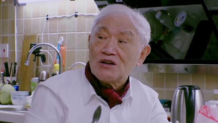 大张伟刘宇宁撸串耽误买香油，牛犇师父生气啦！