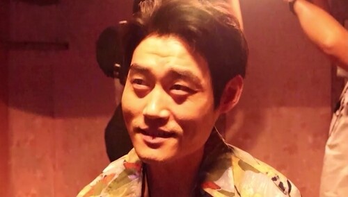 《江照黎明》独家花絮：本煜反派在线营业