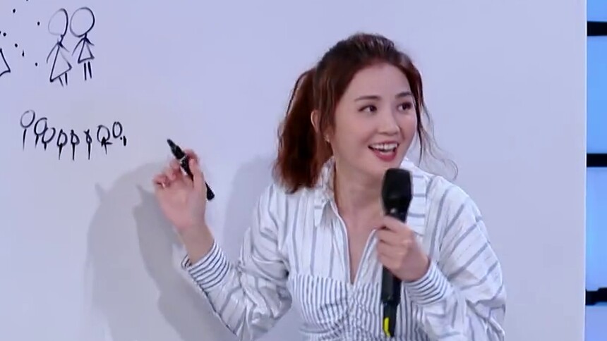 蔡卓妍画心中TWINS太有爱