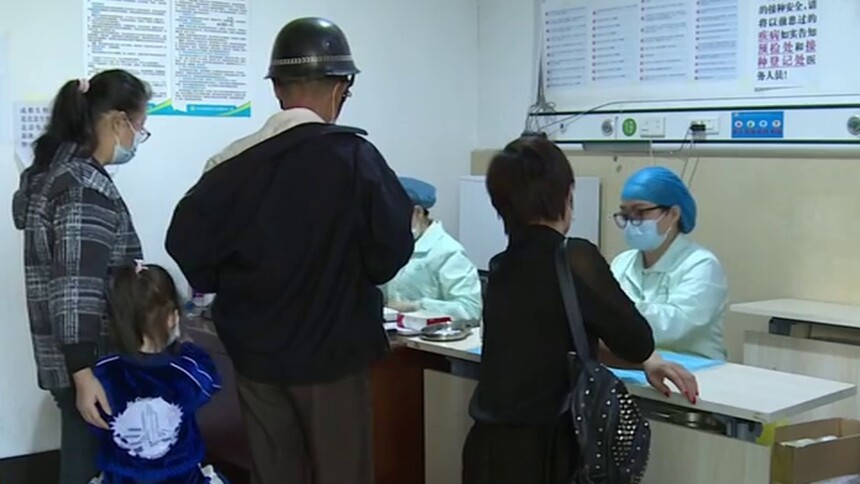 长沙：呼吁老年人尽快接种新冠疫苗加强针