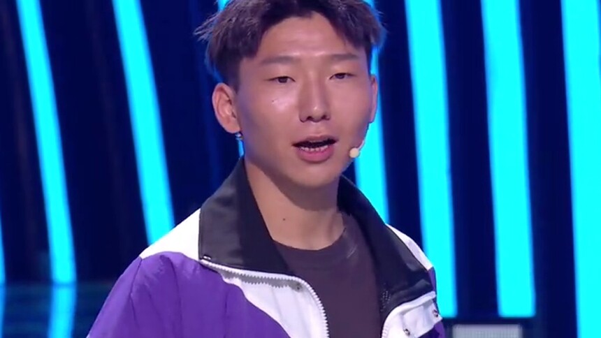 《笑起来真好看》5月22日看点：阿如那模仿谢娜跳舞 娜姐现场崩溃