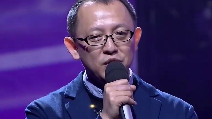 新闻当事人20150103期：歌手的爱与诚