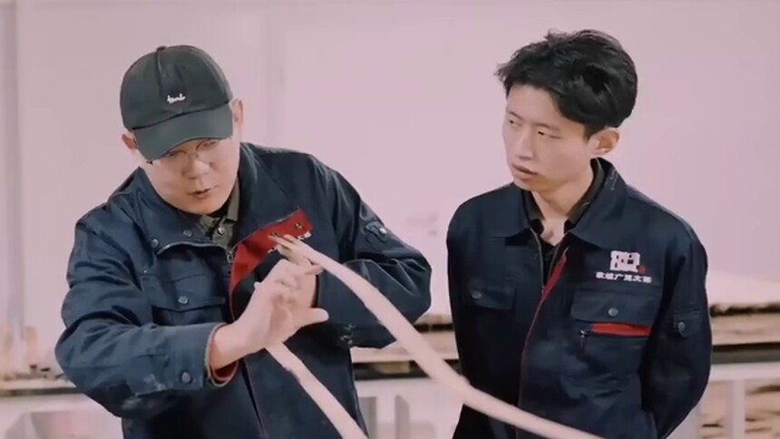 三代接力传承的壁画医生李晓洋